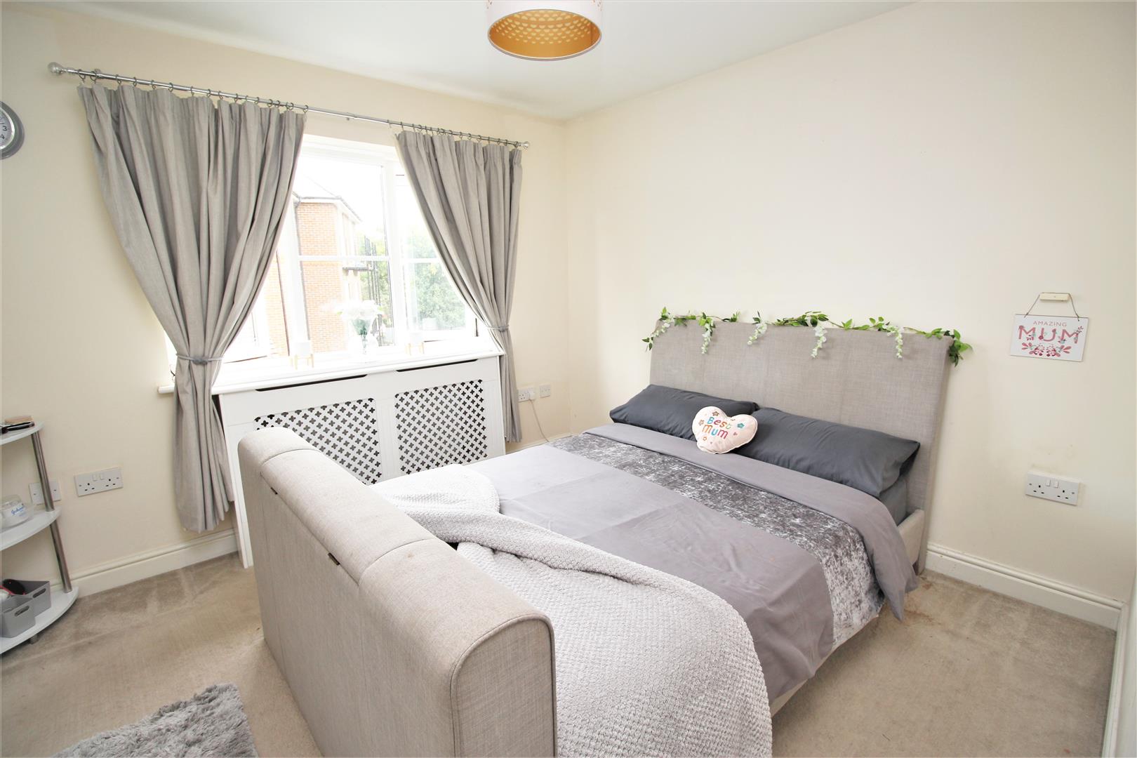 Horsecroft Way, Tilehurst, Purley on Thames